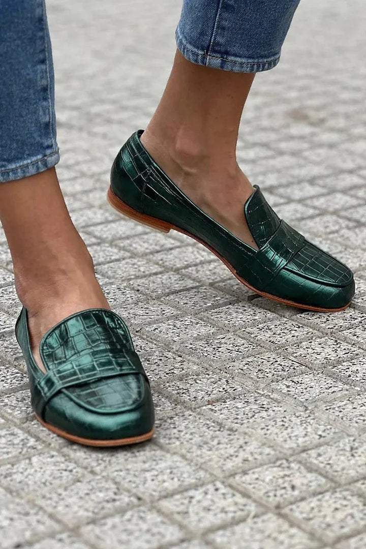 VIELLA | CROCODILE EFFECT LOAFER