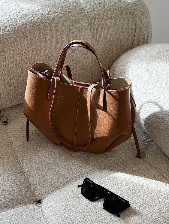 Caroline - Oversized Structured Leather Tote