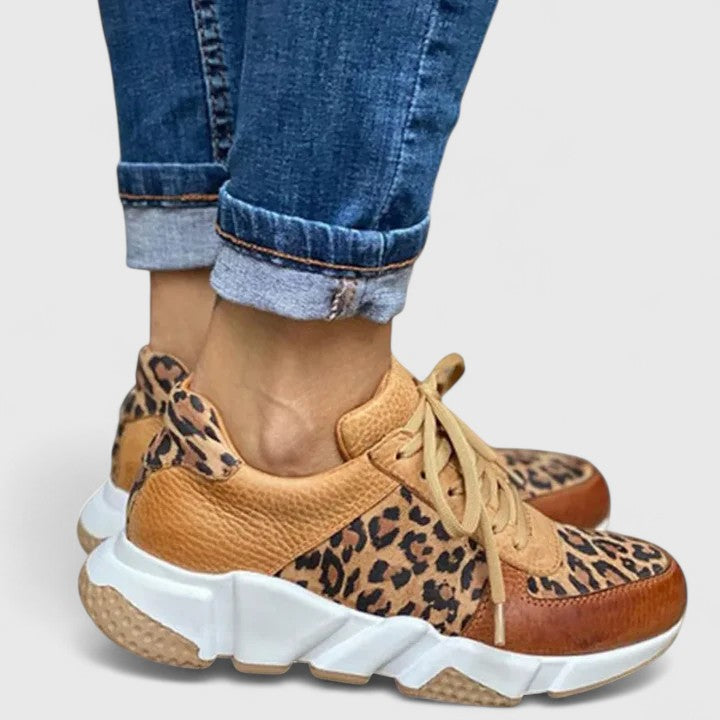 Brynn | Soft Sole Walking Shoe