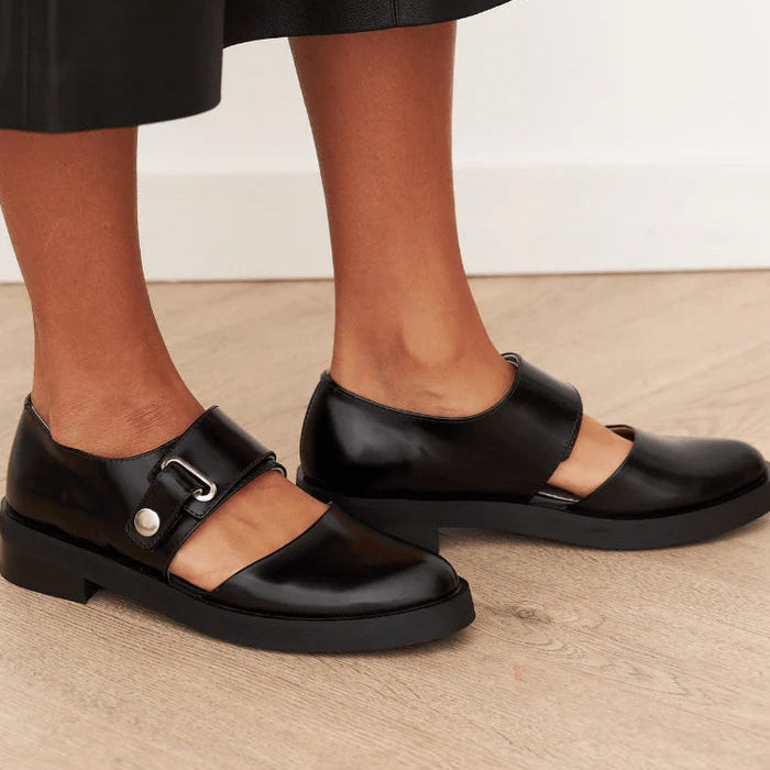 Lyssavelle | Your New Everyday Shoe