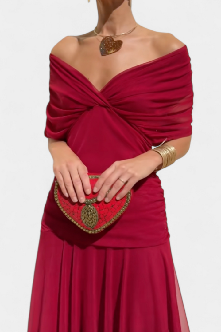 Alondra – Elegant Formal Dress with Off-Shoulder Design