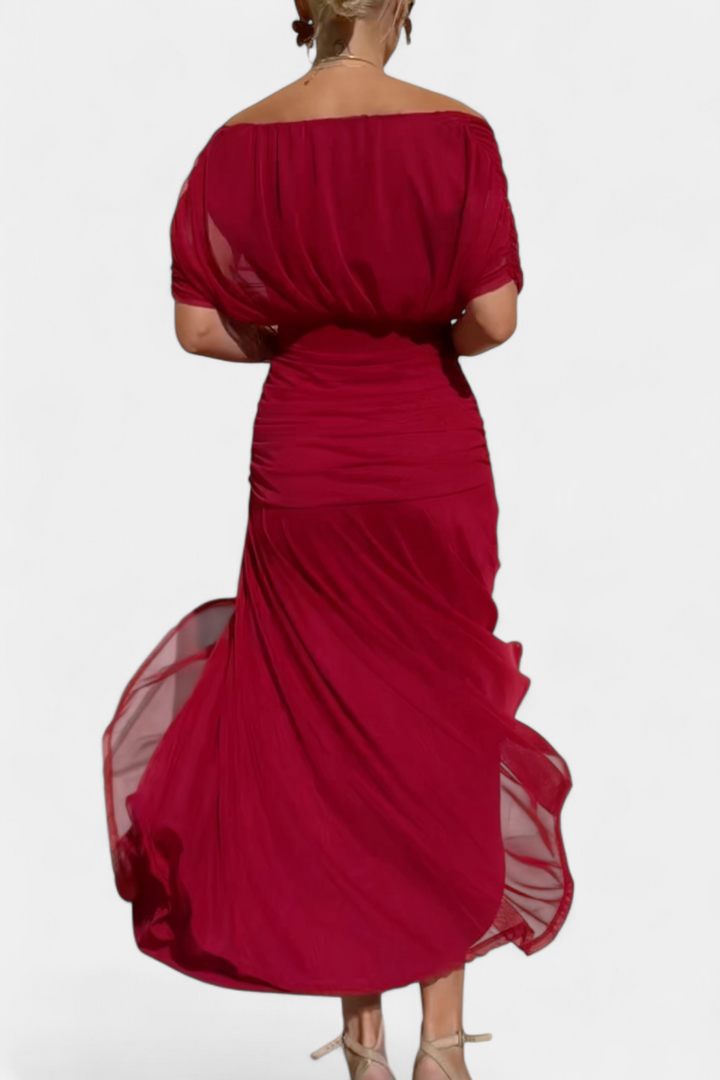 Alondra – Elegant Formal Dress with Off-Shoulder Design