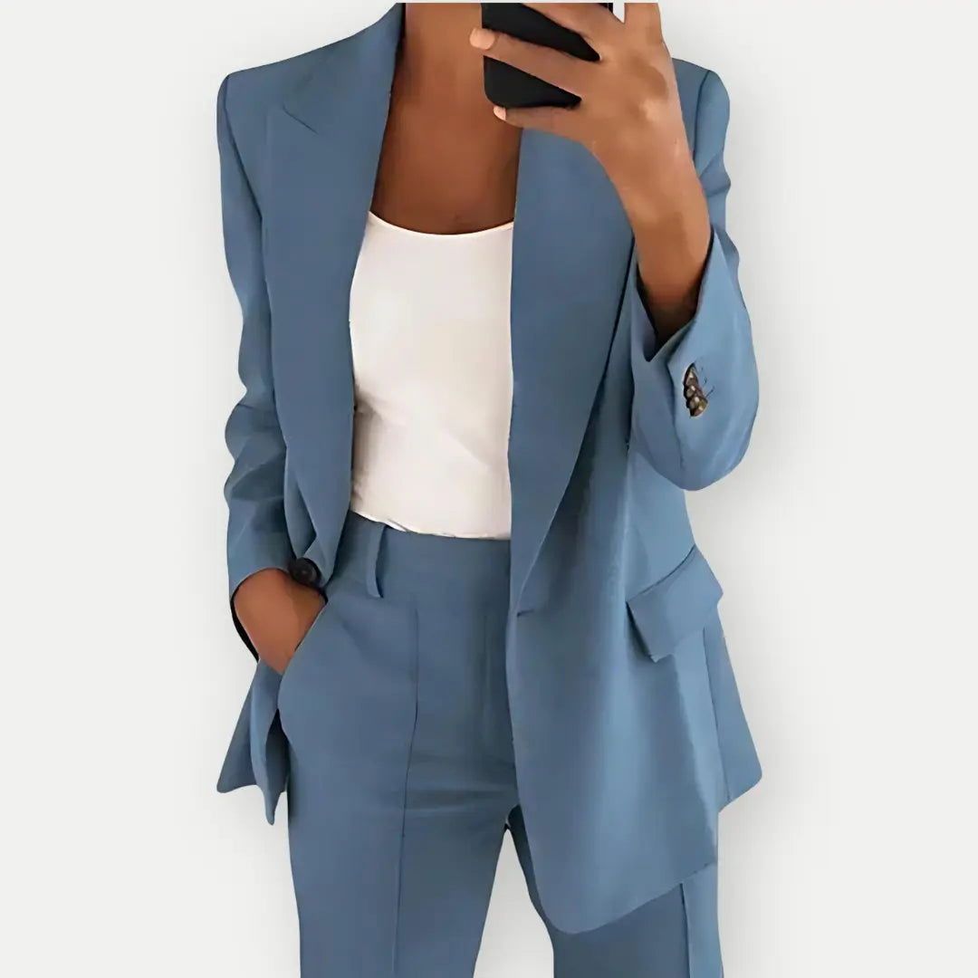 Beth - Two-Piece Suit
